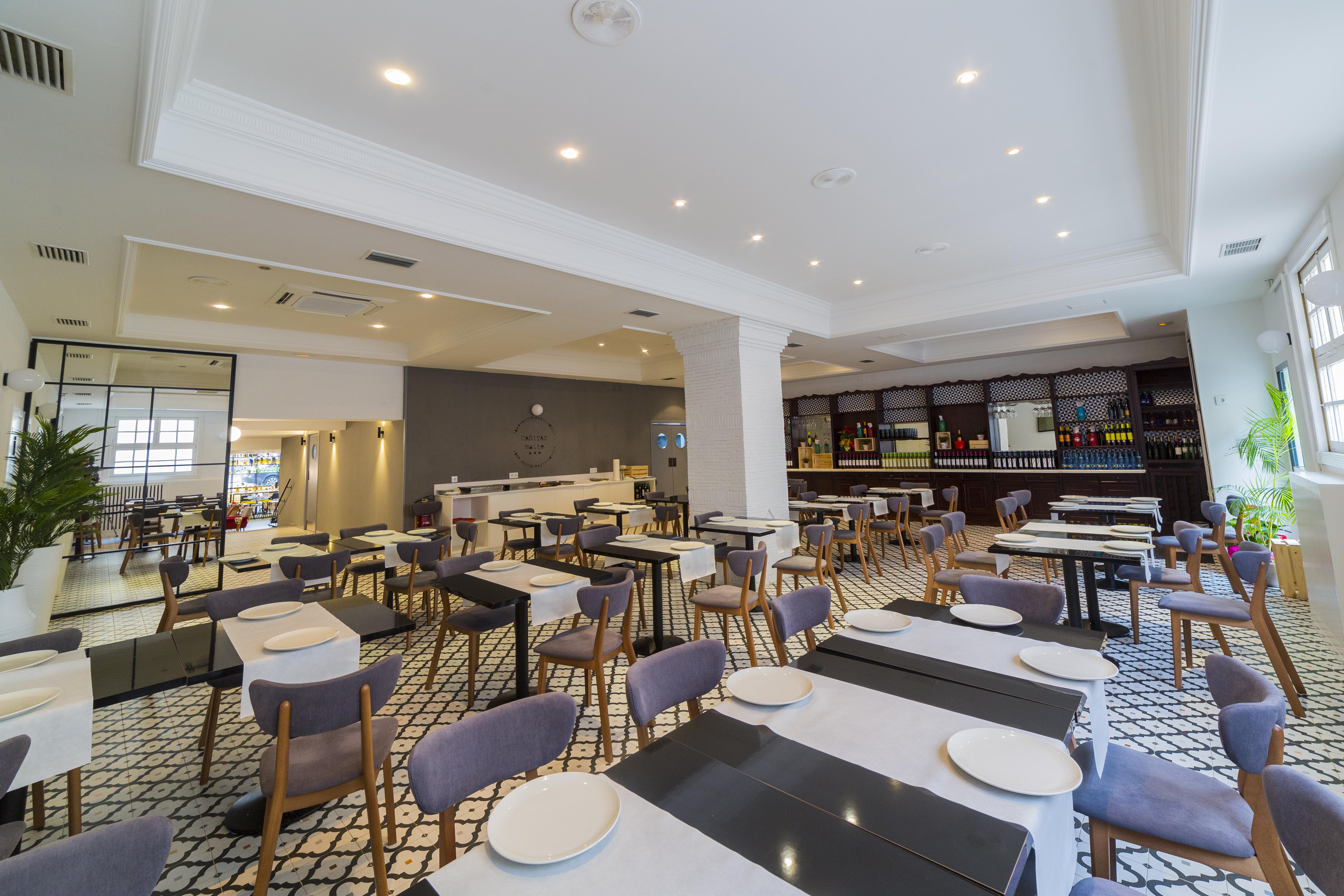 Hospedium Hotel Canitas Maite Gastronomico 카사스 이바녜스 외부 사진