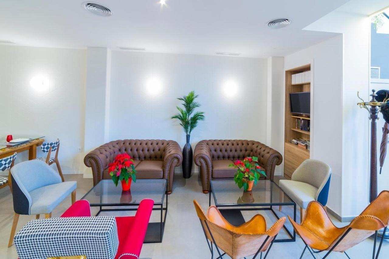 Hospedium Hotel Canitas Maite Gastronomico 카사스 이바녜스 외부 사진