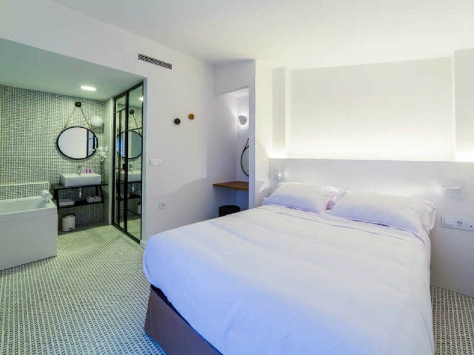 Hospedium Hotel Canitas Maite Gastronomico 카사스 이바녜스 외부 사진